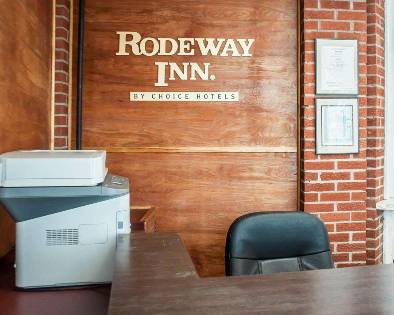 Rodeway Inn - Cataratas do Niágara Exterior foto